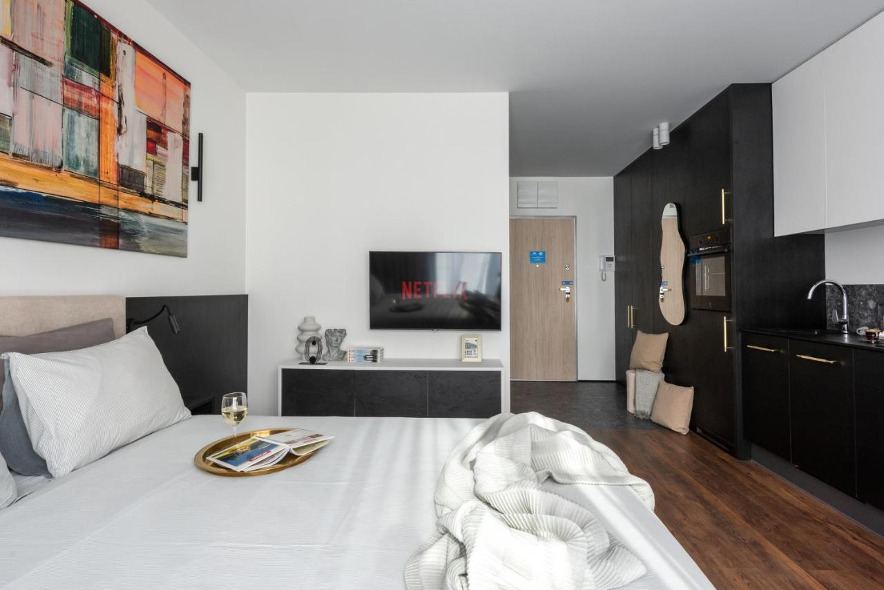 Apartamenty-Wroc Ksiecia Witolda By The River Wroclaw Dış mekan fotoğraf