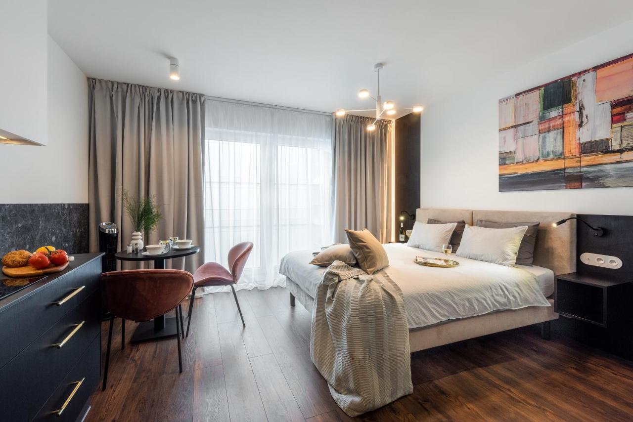 Apartamenty-Wroc Ksiecia Witolda By The River Wroclaw Dış mekan fotoğraf